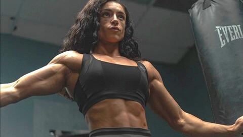 肌肉女草 在线视频